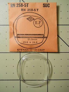 【送料無料】腕時計 ロケットウォッチクリスタル