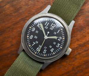 ベンラス 【送料無料】腕時計　ビンテージベンラスベトナムvintage benrus milw 46374a usa gi issued military watch vietnam war era 1973