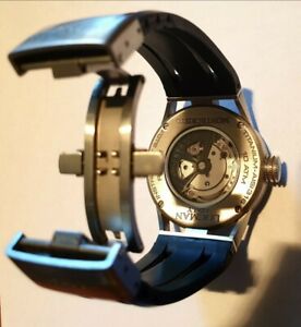 【送料無料】腕時計　オロロギオロクマンモンテクリストソロテンポオートマロカサインアッチャイオエチタニオorologio locman?montecristo solo tempo automatico, cassa in acciaio e titanio