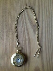 【送料無料】腕時計　オロロジョダタシーノインメタロドラトorologio da taschino in metallo dorato