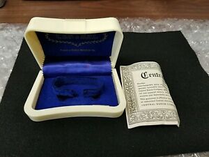 【送料無料】腕時計　アンティークベンラスセントラルウォッチプラスチックケースボックスブラウンクリスタルantique women benrus central watch co plastic case storage box brauncrystal