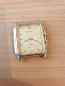 【送料無料】腕時計　モントレクオートポンティアックネフォピオーネパmontre quartz pontiac ne foctionne pas