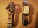 腕時計　ロットモンレスアンシエンヌフェムタイムクスクエーターlot 2 montres anciennes femme timex amp; quastar
