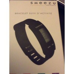 【送料無料】腕時計　ブレスレットスイヴィダティビテノワールスミーズbracelet suivi d’activite noir smeezu neuf
