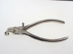 【送料無料】腕時計 ヴィンテージペナントジュエラーズプライヤーツールvintage pennant corp watchmakers jewelers pliers tool vg used 【送料無料】腕時計 ヴィンテージペナントジュエラーズプライヤーツールvintage pennant corp watchmakers jewelers pliers tool vg used