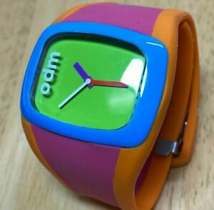 【送料無料】腕時計 カラフルバレルアナログクォーツバッテリーodm uncoordinated men lady colorful barrel analog quartz watch hours~ battery