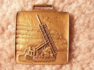 【送料無料】腕時計　ビオンディロックドリルパイルハンマーウォッチフォブ