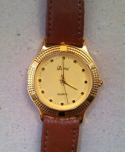 【送料無料】腕時計　アンシエンヌモントルマルクドミクォーツブレスレットレザーエンクワールマロンancienne montre marque domi quartz bracelet genuine leather en cuir marron