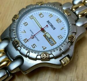 ベンラス 【送料無料】腕時計　ニースヴィンテージベンラスダイバーアナログクォーツバッテリーnice vintage benrus men 100m diver analog quartz watch hour~day date~ battery