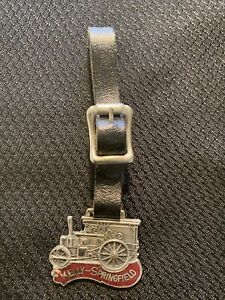 【送料無料】腕時計 ヴィンテージケリースプリングフィールドトターウォッチフォブレザーストラップvintage kelly springfield tractor, watch fob w leather strap