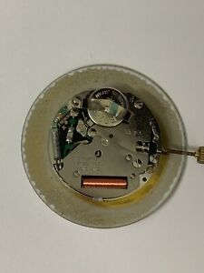 【送料無料】腕時計 コリブリクォーツムーブメントcolibri 2695k quartz movement working