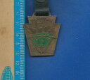 【送料無料】腕時計 ゲートウェイピッツバーグキーストーンヴィンテージan008 the gateway pittsburgh, pa keystone shaped watch fob 1900s vintage