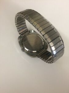 【送料無料】腕時計　ジュネーブレディースストラップ geneva ladies leather strap wrist watch 39mm