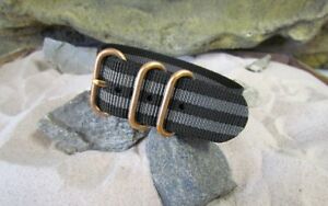 【送料無料】腕時計　?ナイロンブロンズハードウェアストラップz3? ballistic nylon w bronze hardware by nato strap co?