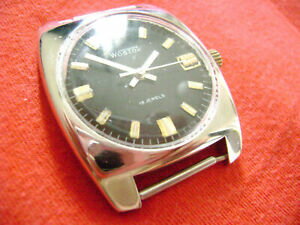 【送料無料】腕時計　モントルルッセソビエトヴィシクデアネスmontre russe sovietique urss wostok des annees 70 ou 80