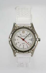 【送料無料】腕時計 エディバウアーウォッチメンズホワイトレザーステンレススチールシルバークォーツeddie bauer watch mens white leather stainless steel silver100m date 24hr quartz 【送料無料】腕時計 エディバウアーウォッチメンズホワイトレザーステンレススチールシルバークォーツeddie bauer watch mens white leather stainless steel silver100m date 24hr quartz