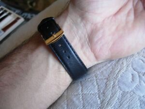 【送料無料】腕時計　ブレスレットタウローノワールソリデスープコンフォーブル22 mm bracelet taureau veritable noir solide souple confortable
