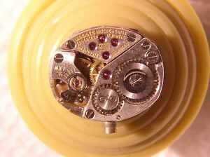 【送料無料】腕時計 ロンジンランニングlongines 17j 410 ladys movement, parts or restoration, running 【送料無料】腕時計 ロンジンランニングlongines 17j 410 ladys movement, parts or restoration, running