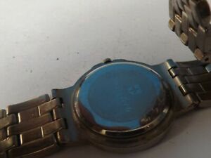 【送料無料】腕時計　ヴィンテージステンレスケースクォーツスイスa vintage gents stainless steel cased quartz swiss tech watch