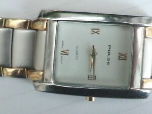 【送料無料】腕時計　ヴィンテージステンレスケースパルスクォーツa vintage gents stainless steel cased pulse quartz watch gwo