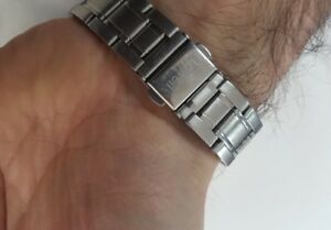 【送料無料】腕時計 アッチャイオクラシックウォッチコロナアヴィーテマウントウサトオロロギローウェルウォッチorologio steel lowell watch in acciaio classic uhr corona a vite wr 5o mt usato