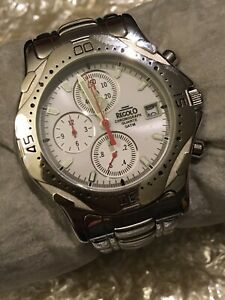 【送料無料】腕時計　レゴロクロノグラフクォーツregolo chronograph, quartz 120 sec