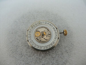 【送料無料】腕時計　ムーブメントuhrwerk eta 555113