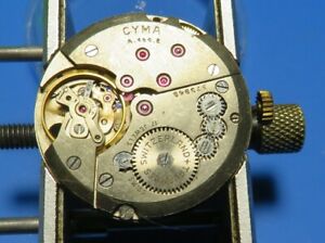 【送料無料】腕時計 ムーヴメントタヴァンヌサイマフォンクオンネmouvement tavannes cyma r4642 fonctionne
