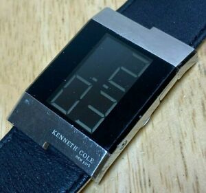 【送料無料】腕時計 ケネスコールスチールレザーリバースデジタルクォーツウォッチアワーバッテリーkenneth cole men steel leather reverse lcd digital quartz watch hour~ battery 【送料無料】腕時計 ケネスコールスチールレザーリバースデジタルクォーツウォッチアワーバッテリーkenneth cole men steel leather reverse lcd digital quartz watch hour~ battery