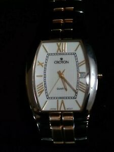 【送料無料】腕時計 クロトンメンズステンレススチールクォーツツートーンウォッチcroton mens stainless steel quartz two tone watch cn307075