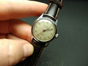 【送料無料】腕時計　エトナウォッチカンパニージュネーブヴィンテージスイスメイドレザーストラップetna watch company geneva vintage swiss made leather strap *works*