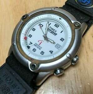 【送料無料】腕時計　リーフギアア