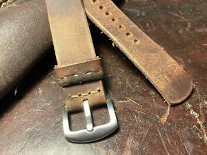 【送料無料】腕時計　スイスアンモウォッチストラップhandmade 20mm swiss ammo watch strap