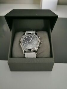 【送料無料】腕時計 モントルクォーツフェムguess w1098l1 montre quartz femme 【送料無料】腕時計 モントルクォーツフェムguess w1098l1 montre quartz femme