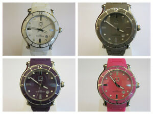 【送料無料】腕時計 オロロジオスワロフスキーセブンテンタイムカラーミヨタクォーツorologio swarovski seventeen time color miyota quartz 【送料無料】腕時計 オロロジオスワロフスキーセブンテンタイムカラーミヨタクォーツorologio swarovski seventeen time color miyota quartz