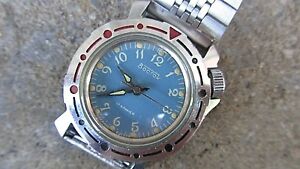 【送料無料】腕時計　オロロジオミリターレソルッソアカリカマニュアルペルフェッタメンテファンツィオナンテorologio militare sovietico russo a carica manuale perfettamente funzionante