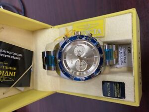 【送料無料】腕時計 インビクタメンズプロダイバークォーツウォッチステンレススチールツートーンinvicta mens pro diver quartz watch with stainless steel two tone 30057 【送料無料】腕時計 インビクタメンズプロダイバークォーツウォッチステンレススチールツートーンinvicta mens pro diver quartz watch with stainless steel two tone 30057