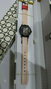 【送料無料】腕時計　オルラキーリーウォッチリトルバードステムピンクレザーストラップorla kiely watch little bird amp; stempink leather strap rrp £100