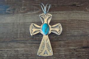 【送料無料】ジュエリー・アクセサリー ナバホニッケルターコイズシルバークロスペンダントボビークリーブランド