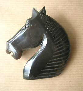 【送料無料】ジュエリー・アクセサリー ホースヘッドブローチホーン99 broche tete de cheval corne de bovin