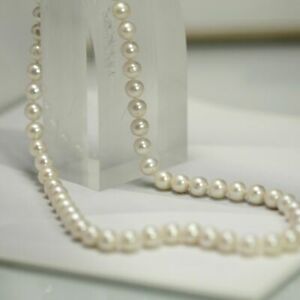 collier mi long perle culture blanc presque rond 7mm8mm 45cm argent 925 tz7ミロングパールホワイトカルチャーラウンドシルバー※注意※NYからの配送になりますので2週間前後お時間をいただきます。人気の商品は在庫が無い場合がございます。ご了承くださいませ。サイズの種類の商品は購入時の備考欄にご希望のサイズをご記載ください。　携帯メールでの登録ですと楽天からのメールが届かない場合がございます。