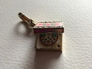 【送料無料】ジュエリー・アクセサリー チャームブレロックジュイシークチュールゴールデンピザcharm breloque juicy couture pizza articulee doree