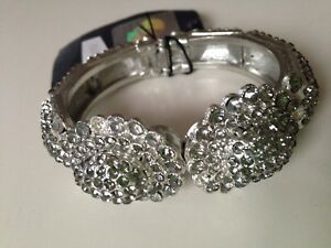 【送料無料】ジュエリー・アクセサリー オリジナルロドリゴデザイングレースワロフスキーブレスレットoriginal rodrigo otazu design, handmade grey swarovski bracelet