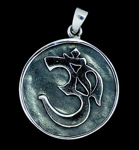【送料無料】ジュエリー・アクセサリー チベットペンダントオムインソリッドシルバージュエリーチベットpendentif tibetain om en argent massif 925 111g bijoux tibet 5206 m1