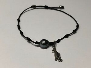 【送料無料】ジュエリー アクセサリー ブレスレットパールシルバーペンダントパールシルバーフィギュアbracelet avec perles et pendentif argent pearl silver figure