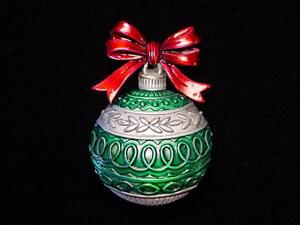 jj jonette jewelry silver pewter large christmas ornament pinジョネットジュエリーシルバーピューターラークリスマスオーナメントピン※注意※NYからの配送になりますので2週間前後お時間をいただきます。人気の商品は在庫が無い場合がございます。ご了承くださいませ。サイズの種類の商品は購入時の備考欄にご希望のサイズをご記載ください。　携帯メールでの登録ですと楽天からのメールが届かない場合がございます。