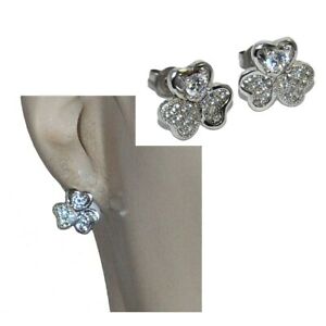 boucles doreilles clous plaque argent trefle cristal blanc bijouイヤリングネイルメッキシルバークローバーホワイトクリスタルジュエル※注意※NYからの配送になりますので2週間前後お時間をいただきます。人気の商品は在庫が無い場合がございます。ご了承くださいませ。サイズの種類の商品は購入時の備考欄にご希望のサイズをご記載ください。　携帯メールでの登録ですと楽天からのメールが届かない場合がございます。