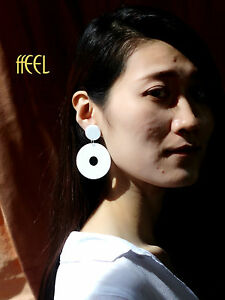 【送料無料】ジュエリー・アクセサリー イヤリングシルバークロースホワイトジオメトリックレジンラウンドレトロboucles doreilles clous argente blanc geometrique resine deux rond retro bb12