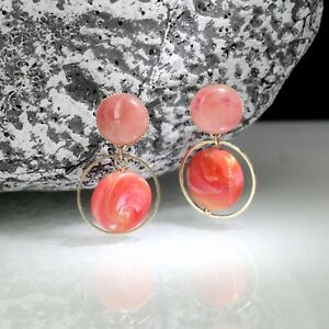 【送料無料】ジュエリー・アクセサリー イヤリングクラスコートゴールデンサークルレジンパターンジェイドレッドコーラルboucles doreilles clous court dore cercle resine motif jade rouge corail dd12