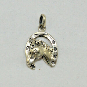 【送料無料】ジュエリー・アクセサリー オールドシルバーホースシューペンダントpendentif ancien fer a cheval en argent 9251000